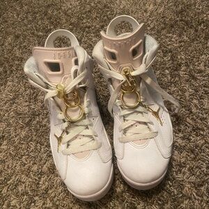 Jordan 6rings sz 7 women
